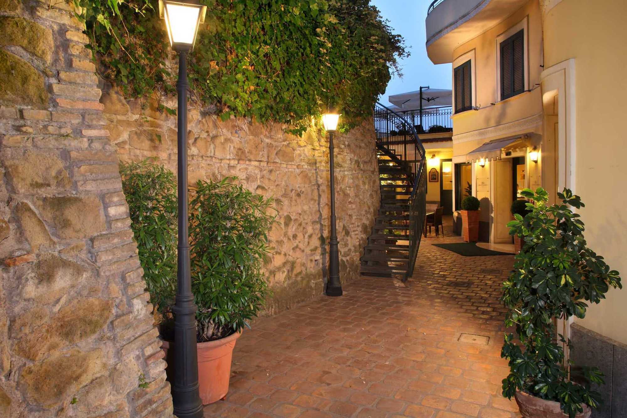 Hotel Alessandrino Рим Экстерьер фото