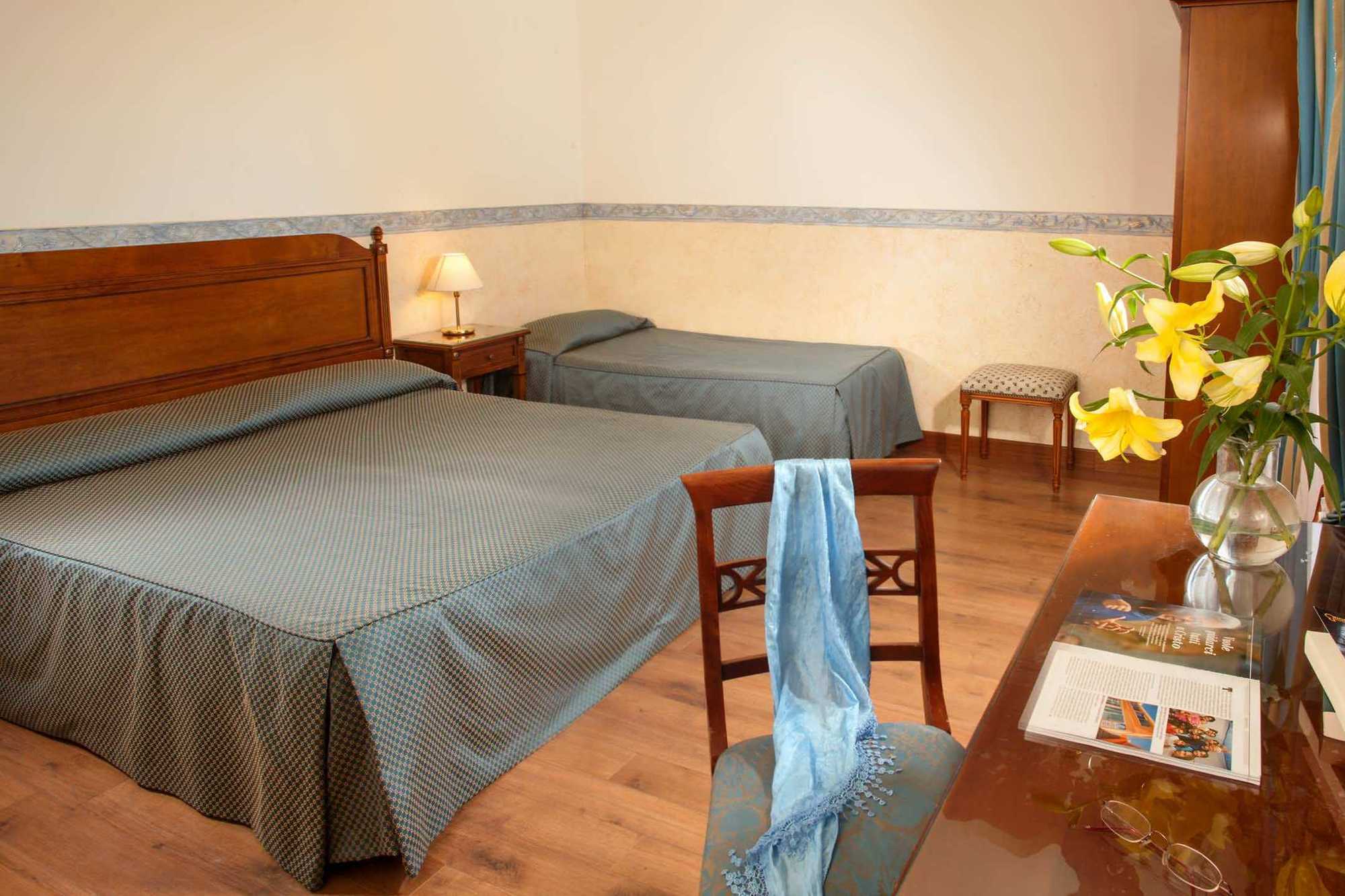 Hotel Alessandrino Рим Экстерьер фото